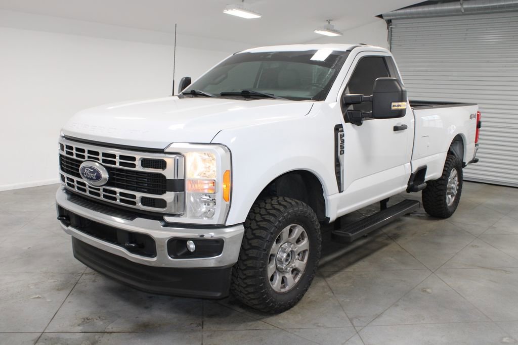 Used 2023 Ford F350 XLT w/ 360-Degree Camera Package image 4