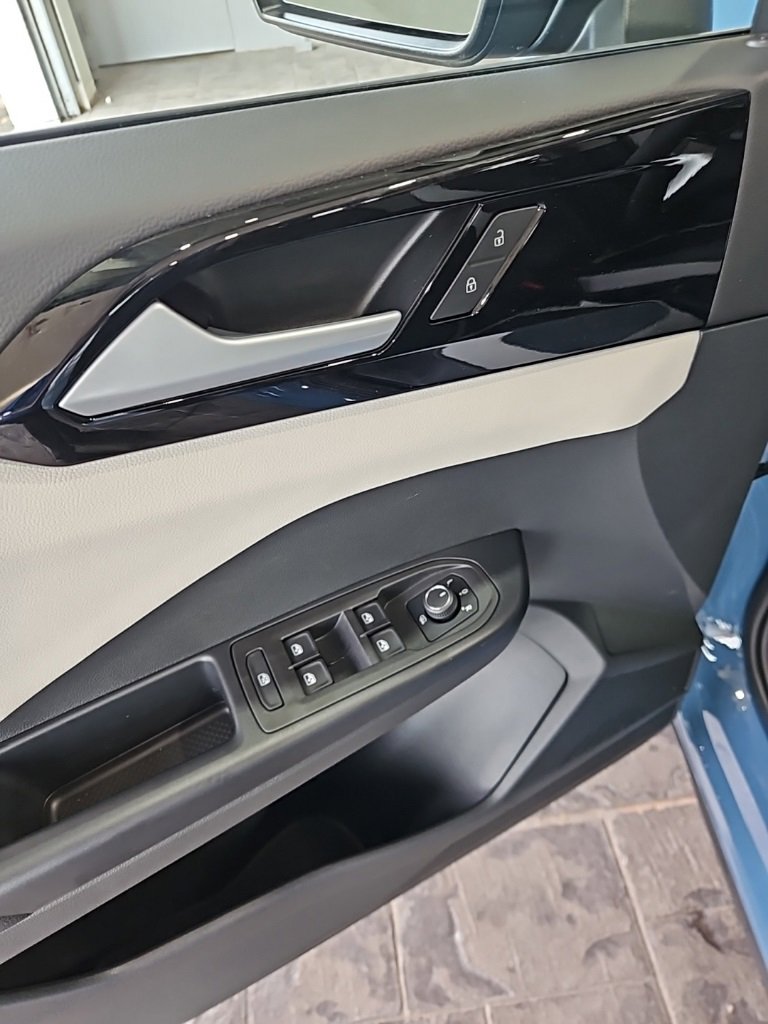 New 2026 Volkswagen Taos S image 26