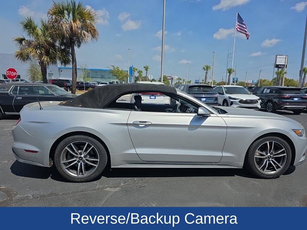 Used 2017 Ford Mustang Premium image 3