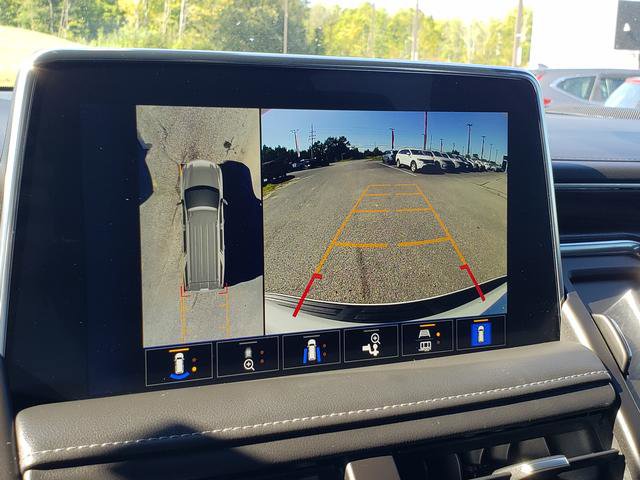 Used 2022 Chevrolet Tahoe LT w/ Luxury Package image 27