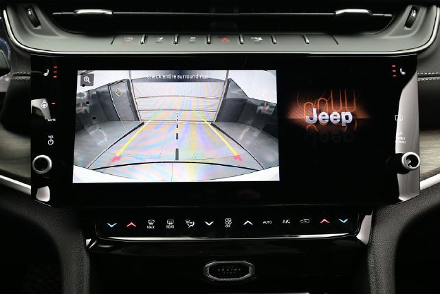 New 2027 Jeep Grand Cherokee Limited w/ Limited Altitude Package AWD/4WD image 40