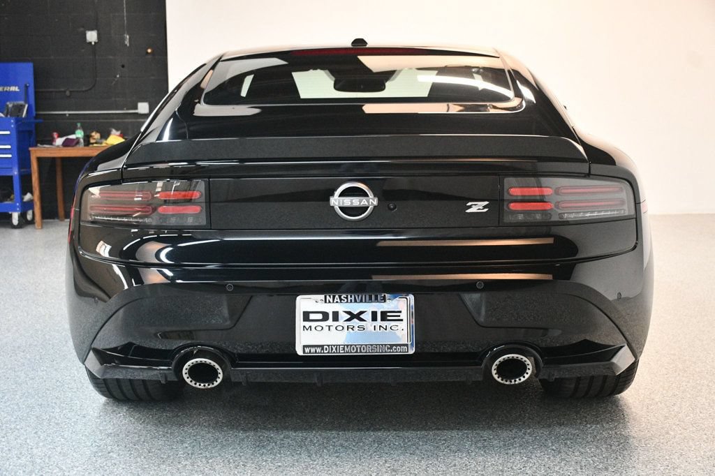 Used 2024 Nissan Z Performance w/ Floor Mat Package RWD image 15