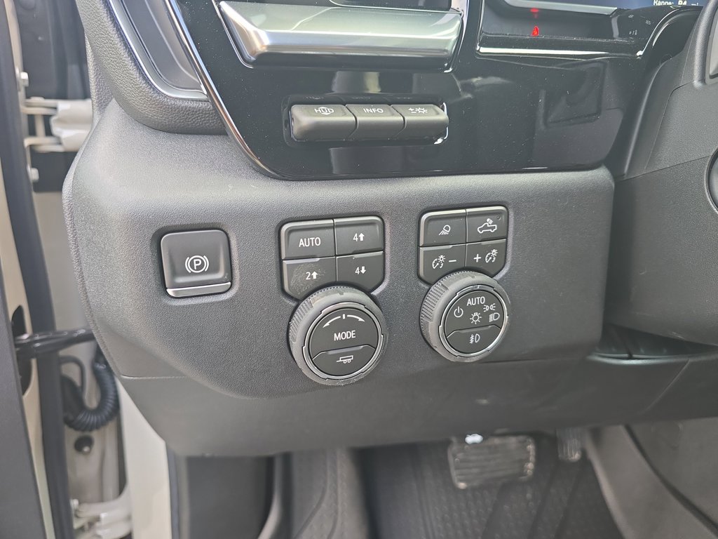 New 2026 Chevrolet Silverado 1500 High Country AWD/4WD image 28