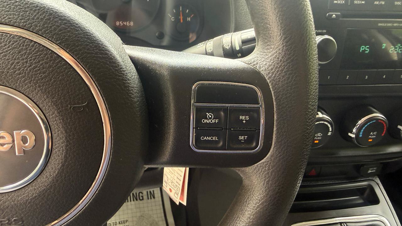 Used 2015 Jeep Patriot Sport AWD/4WD image 18