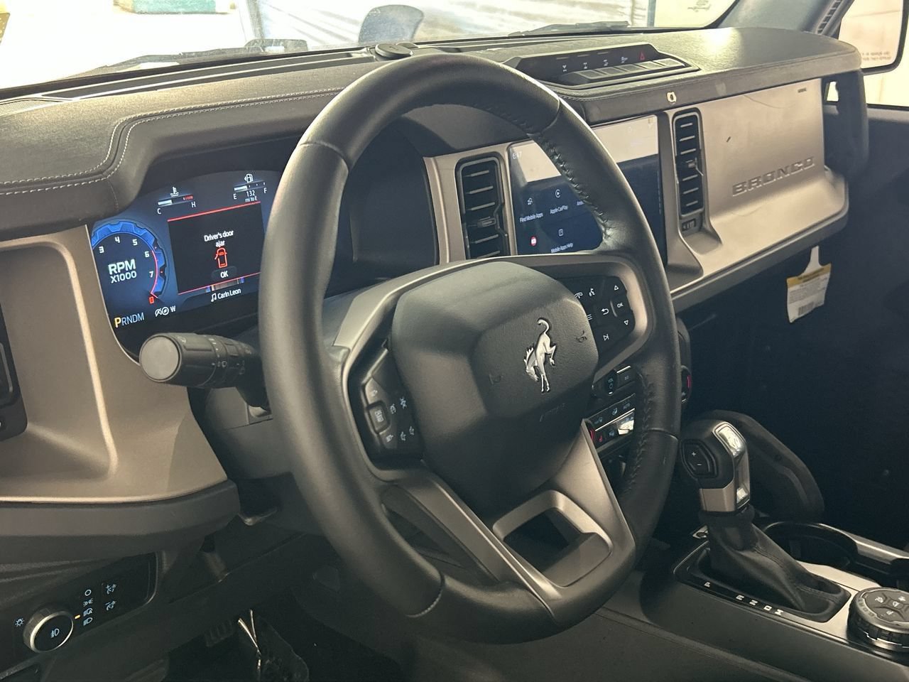 Used 2025 Ford Bronco Outer Banks w/ Sasquatch Package AWD/4WD image 14