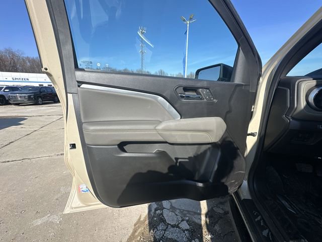 Certified 2024 Chevrolet Colorado ZR2 w/ ZR2 Convenience Package III image 24