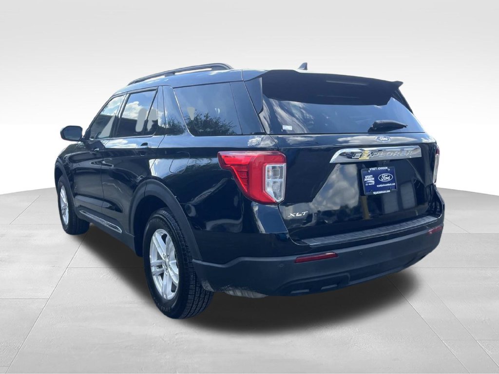 Used 2022 Ford Explorer XLT RWD image 6