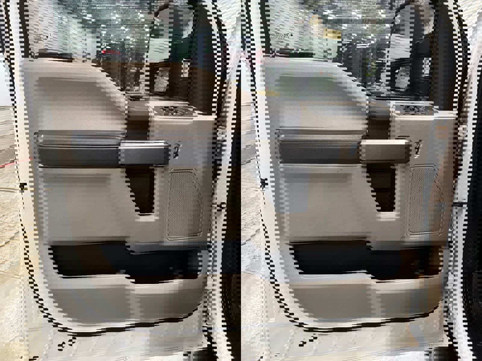 Used 2020 Ford F350 XLT image 7