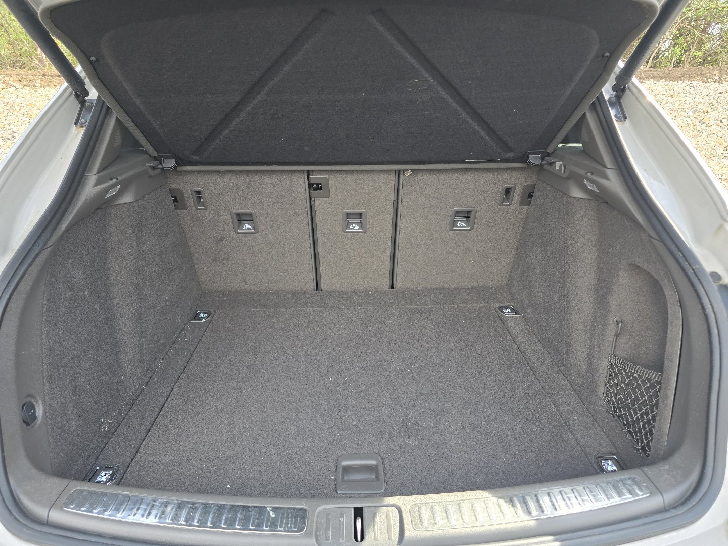 Used 2023 Porsche Macan Turbo image 22