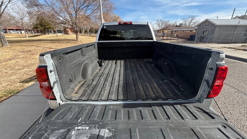 Used 2019 Chevrolet Silverado 2500 LT AWD/4WD image 12