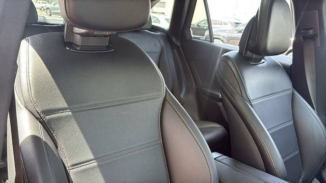 Certified 2025 Mercedes-Benz GLC 300 4MATIC image 12