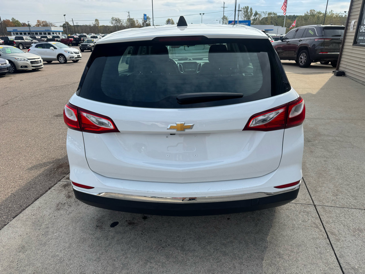 Used 2018 Chevrolet Equinox LS w/ LPO, Protection Package image 6