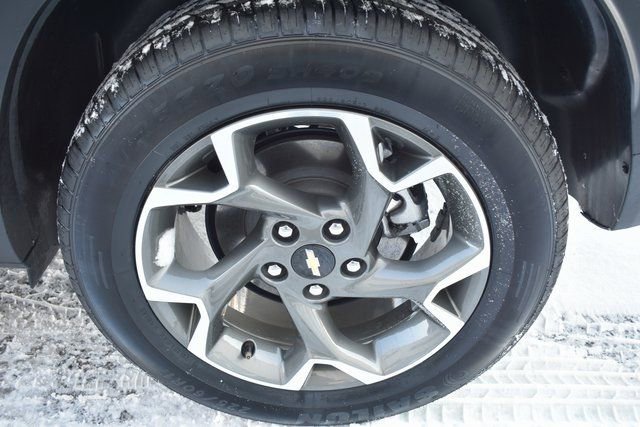 Used 2025 Chevrolet Trax LT w/ LT Convenience Package image 45