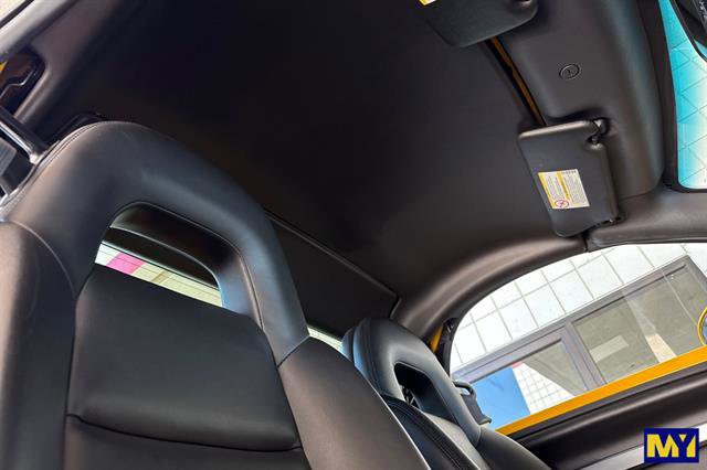 Used 2005 Chevrolet SSR w/ Preferred Equipment Group image 17