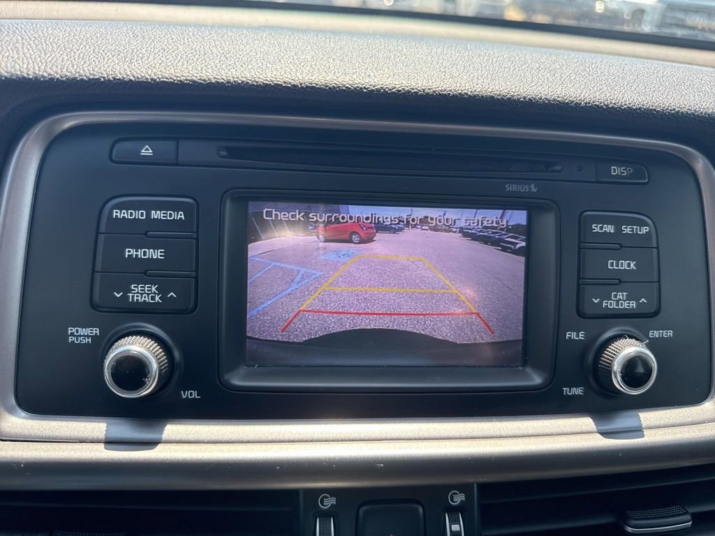 Used 2016 Kia Optima LX w/ Option Group 014 FWD image 18