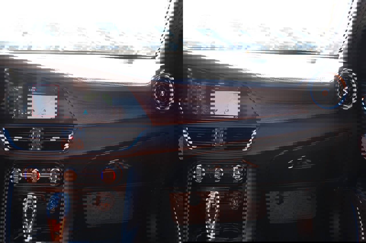 Used 2022 Alfa Romeo Giulia Ti image 25