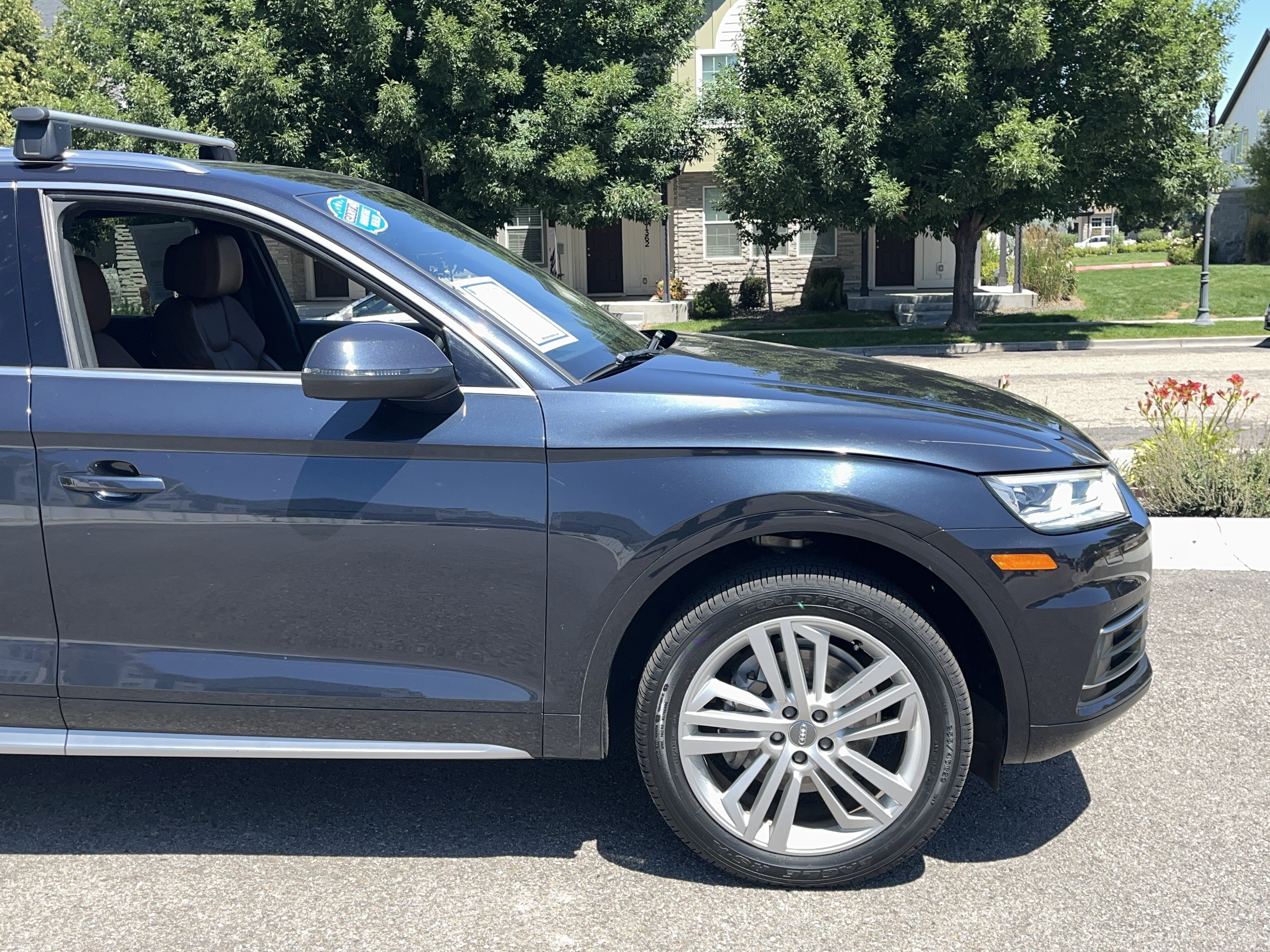 Used 2020 Audi Q5 2.0T Premium Plus w/ Premium Plus Package AWD/4WD image 8