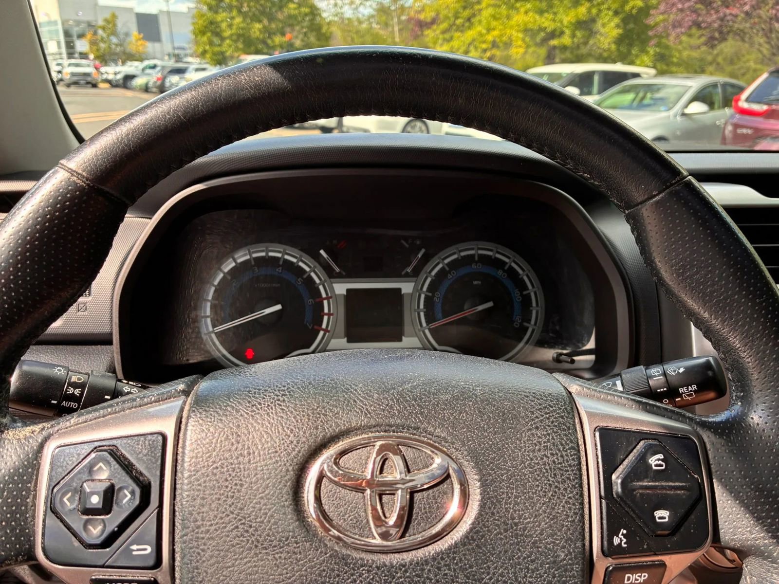 Used 2015 Toyota 4Runner 4WD image 30