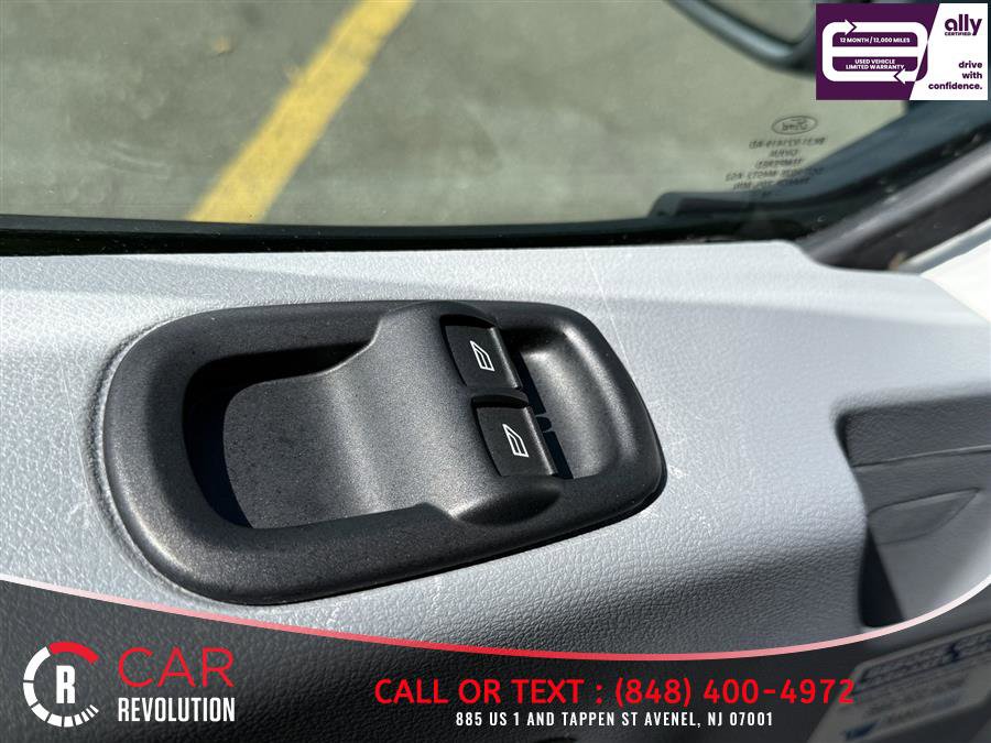 Used 2018 Ford Transit 150 XL RWD image 26