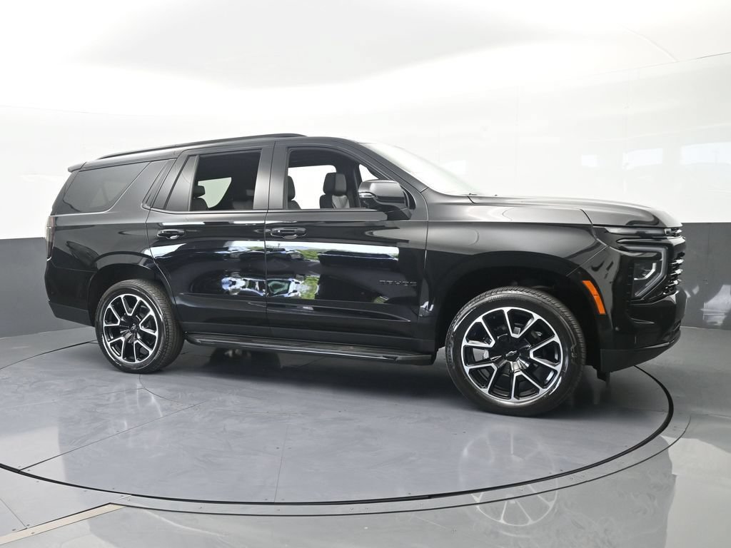 Used 2025 Chevrolet Tahoe RST w/ Comfort Package RWD image 8