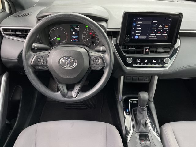 Used 2023 Toyota Corolla Cross AWD Hybrid image 11