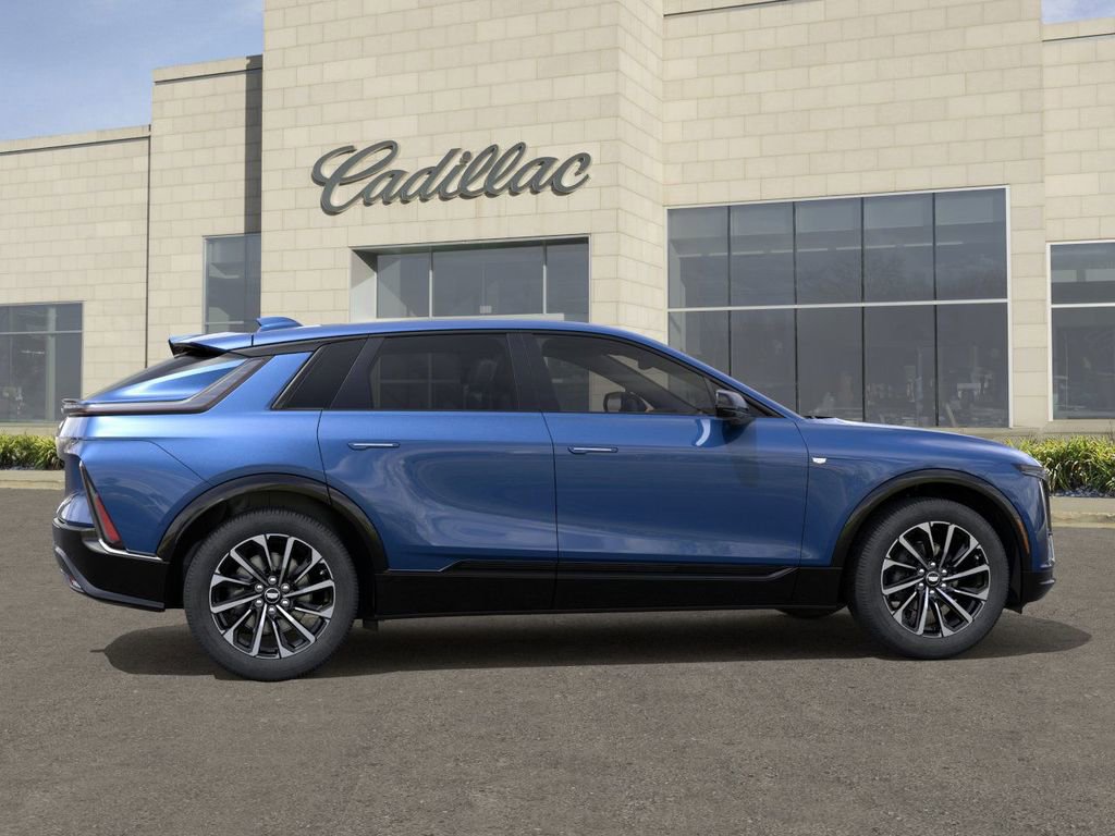 New 2026 Cadillac Lyriq Sport image 5
