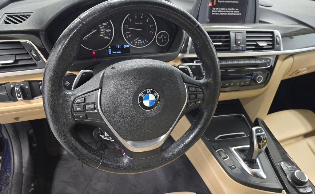 Used 2017 BMW 330i Sedan image 9