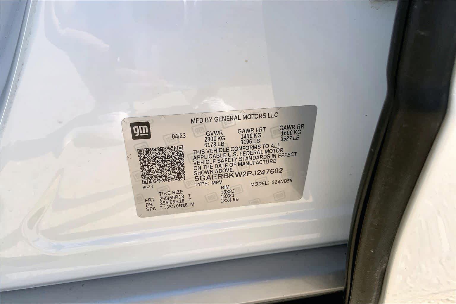 Certified 2023 Buick Enclave Essence FWD image 31