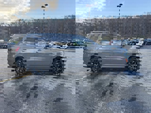 Used 2022 Dodge Durango GT w/ Blacktop Package AWD/4WD image 8