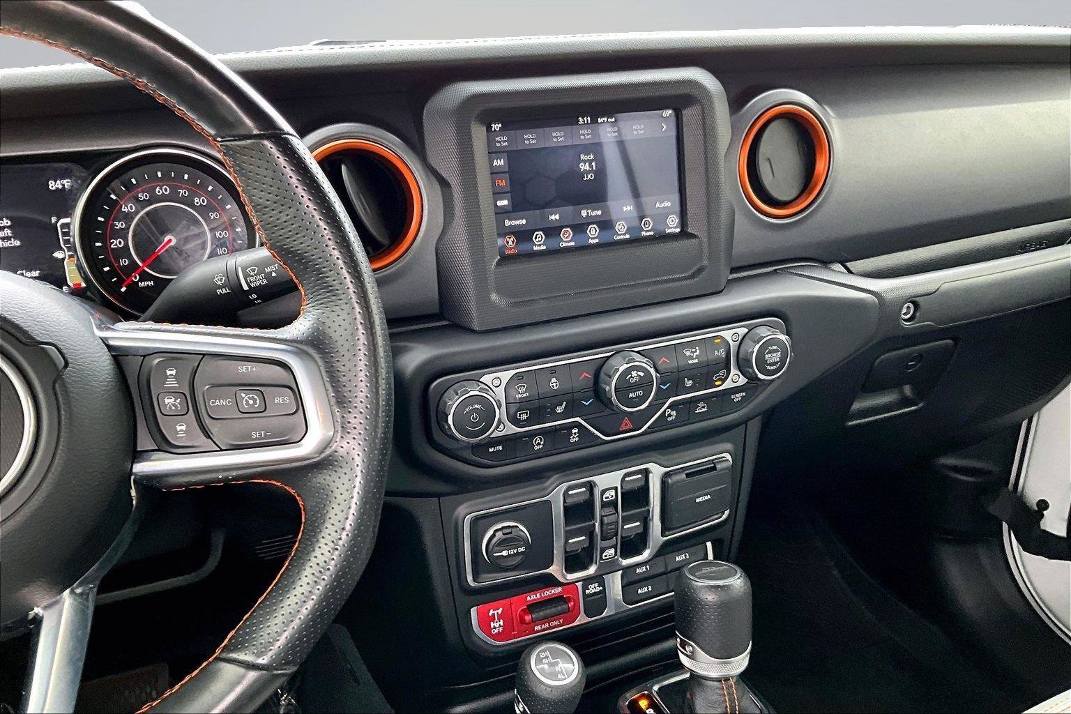 Used 2021 Jeep Gladiator Mojave w/ LED Lighting Group AWD/4WD image 8