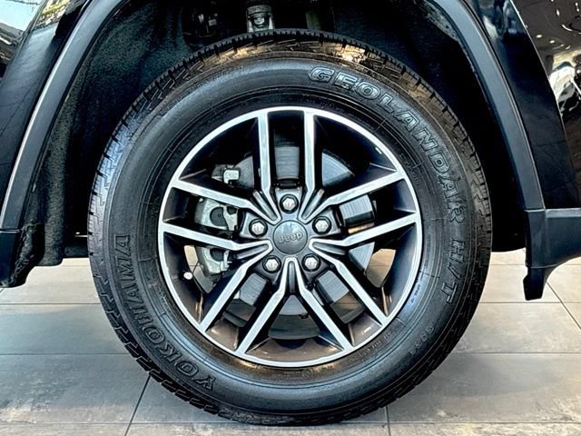 Used 2019 Jeep Grand Cherokee Limited RWD image 35