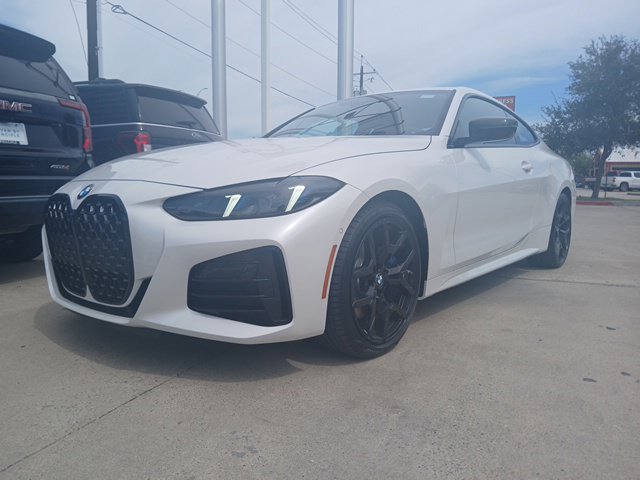 New 2027 BMW 430i Coupe w/ M Sport Package RWD image 3