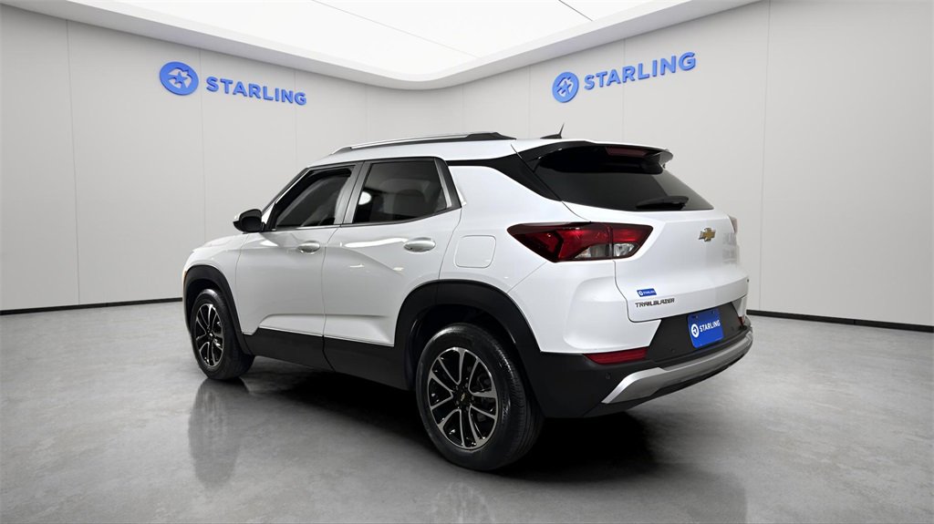 Certified 2024 Chevrolet TrailBlazer LT w/ Driver Confidence Package image 10