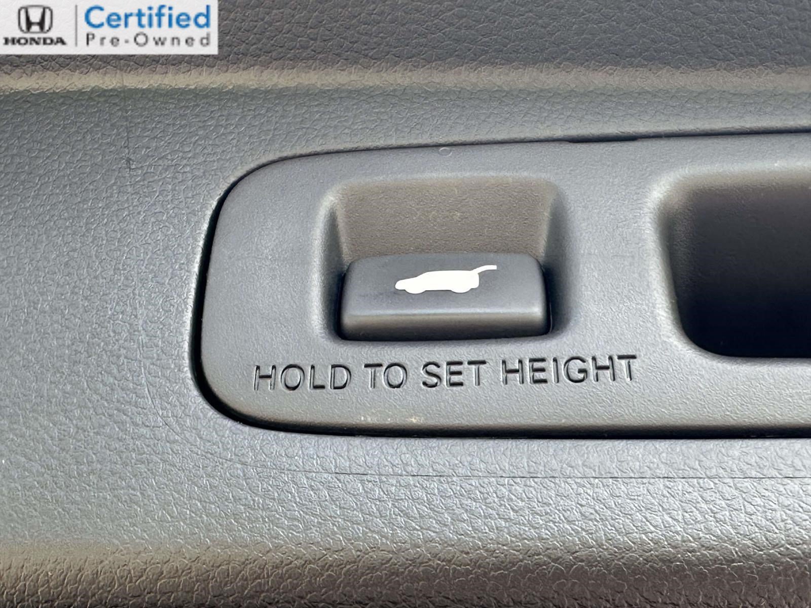 Certified 2024 Honda CR-V EX-L image 9