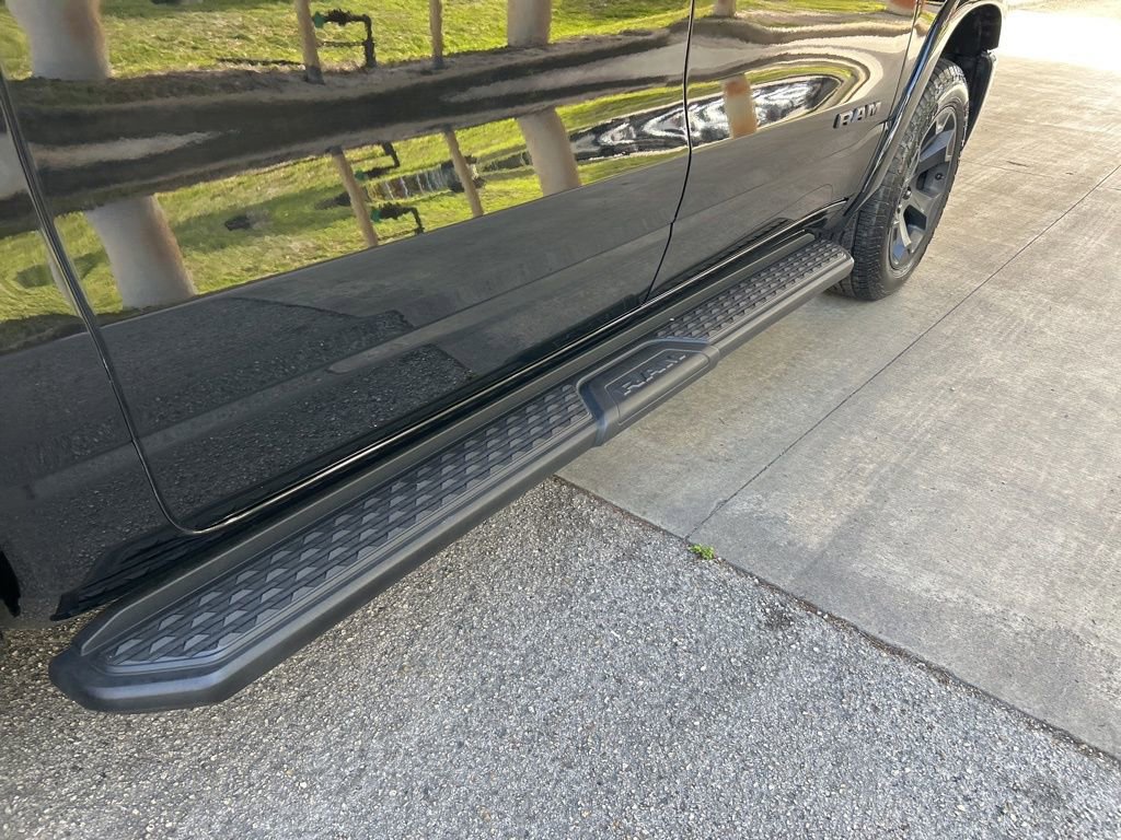 Used 2025 RAM 1500 Big Horn RWD image 25