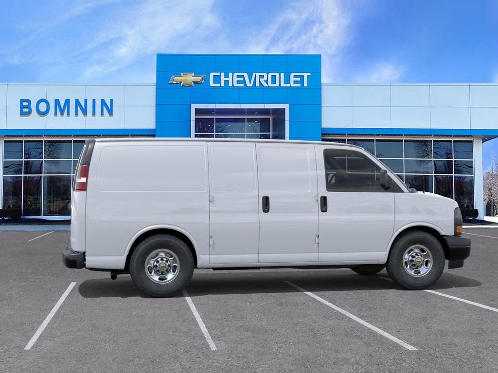 New 2025 Chevrolet Express 2500 Work Van w/ Driver Convenience Package image 5