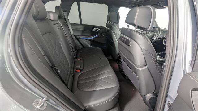 Used 2025 BMW X5 sDrive40i w/ Climate Comfort Package RWD image 22