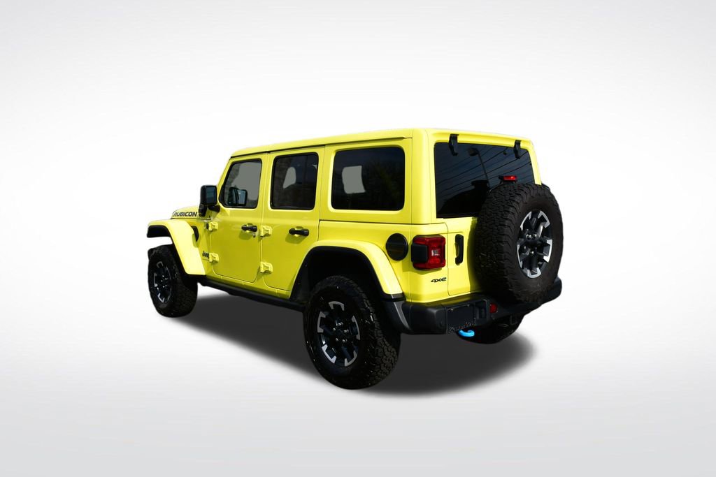 Used 2024 Jeep Wrangler Unlimited Rubicon 4xe AWD/4WD image 3