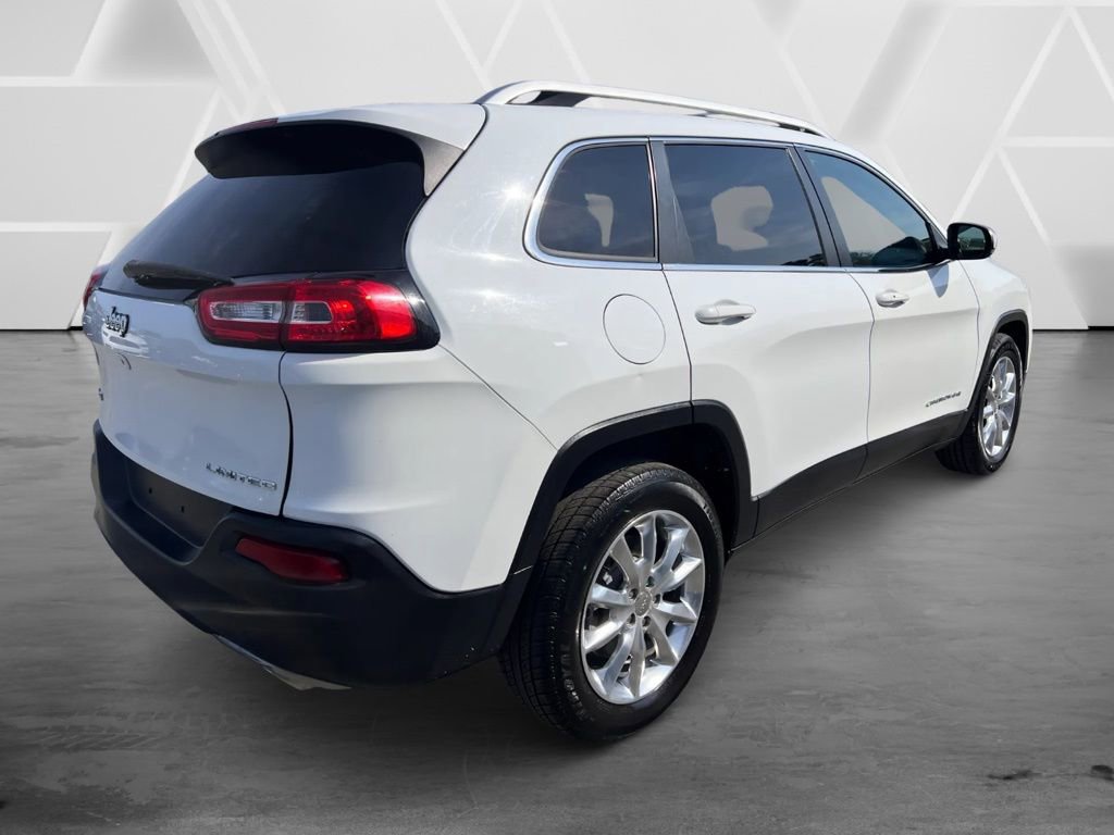 Used 2016 Jeep Cherokee Limited AWD/4WD image 8