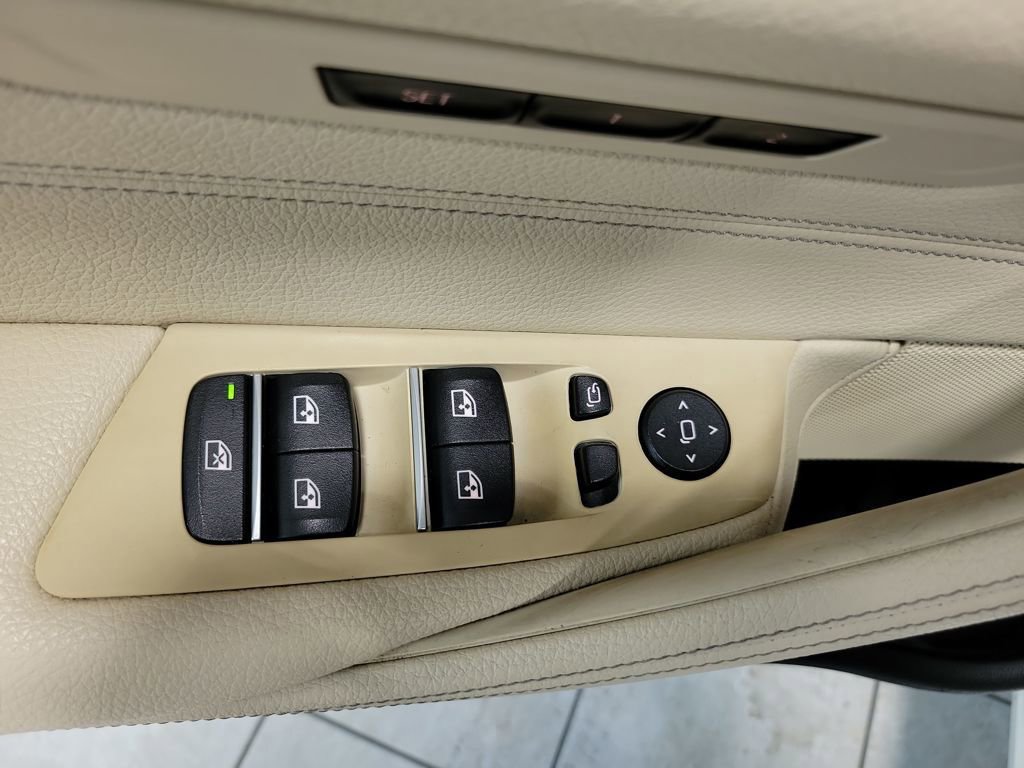 Used 2018 BMW 530i xDrive image 35