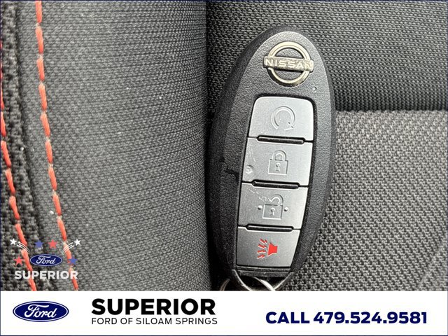Used 2022 Nissan Frontier PRO-4X AWD/4WD image 41