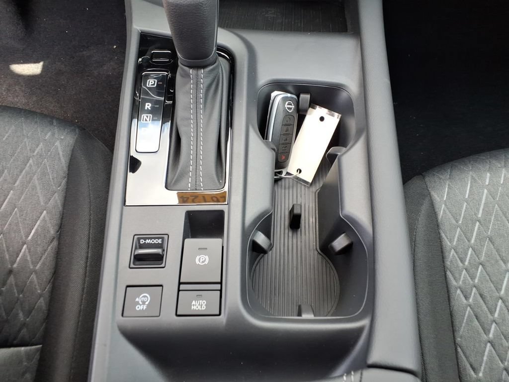 New 2026 Nissan Sentra SV w/ SV Convenience Package FWD image 25