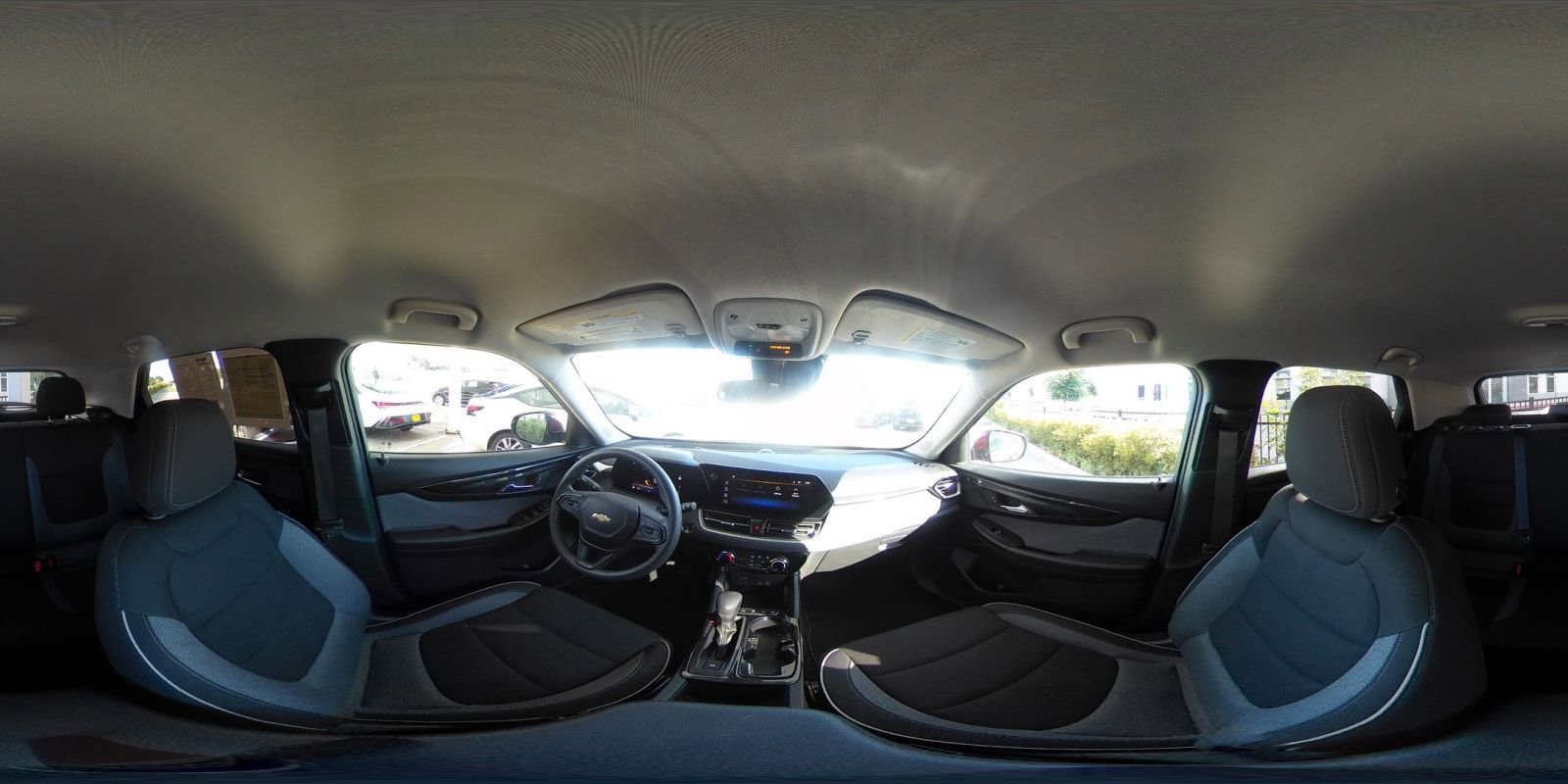 Used 2025 Chevrolet TrailBlazer LT FWD image 42