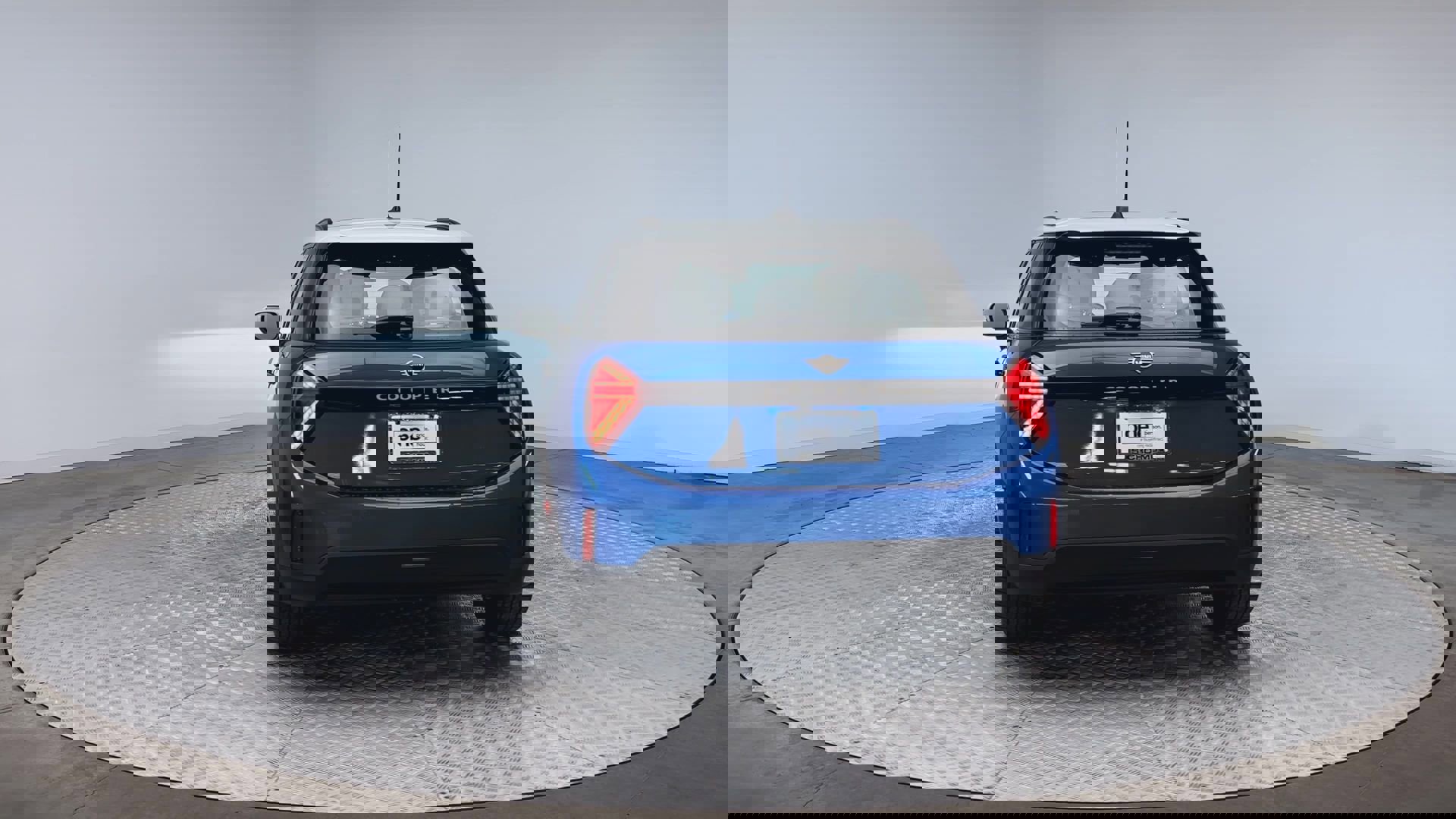 New 2026 MINI Cooper 4-Door Hardtop image 7