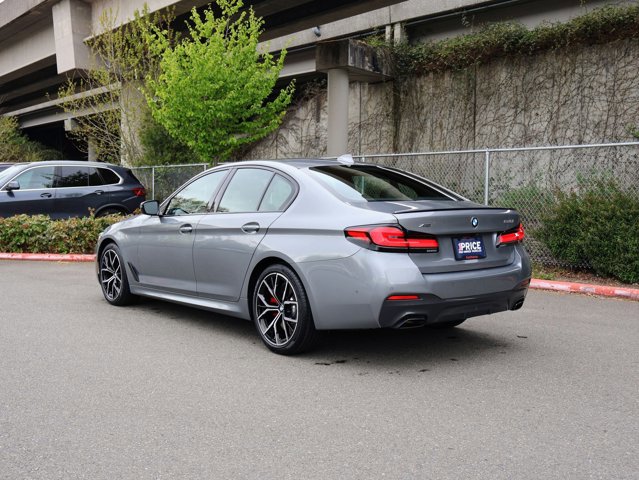 Used 2023 BMW 540i xDrive w/ Executive Package image 8