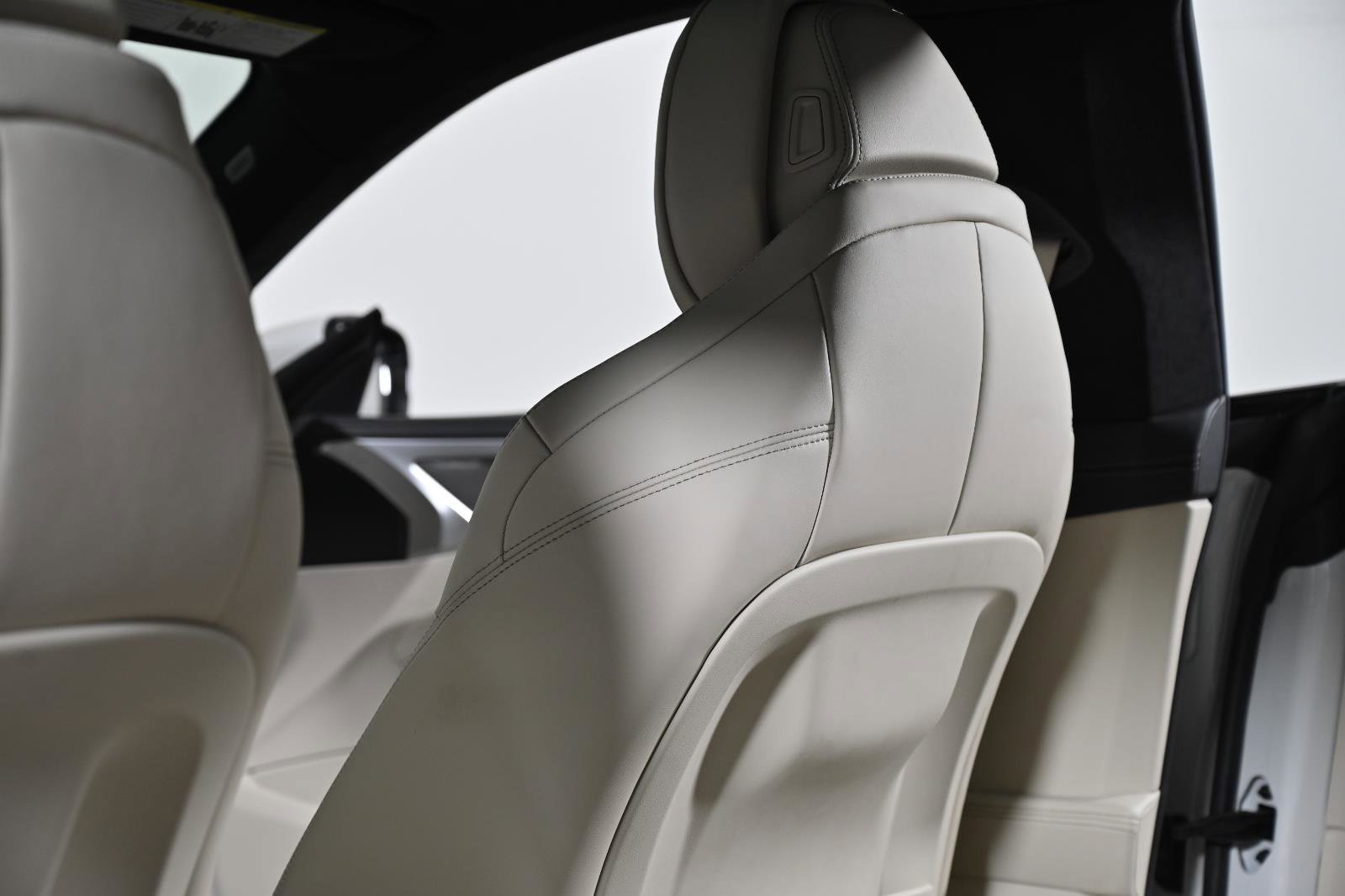 Used 2022 BMW M850i Gran Coupe xDrive image 25