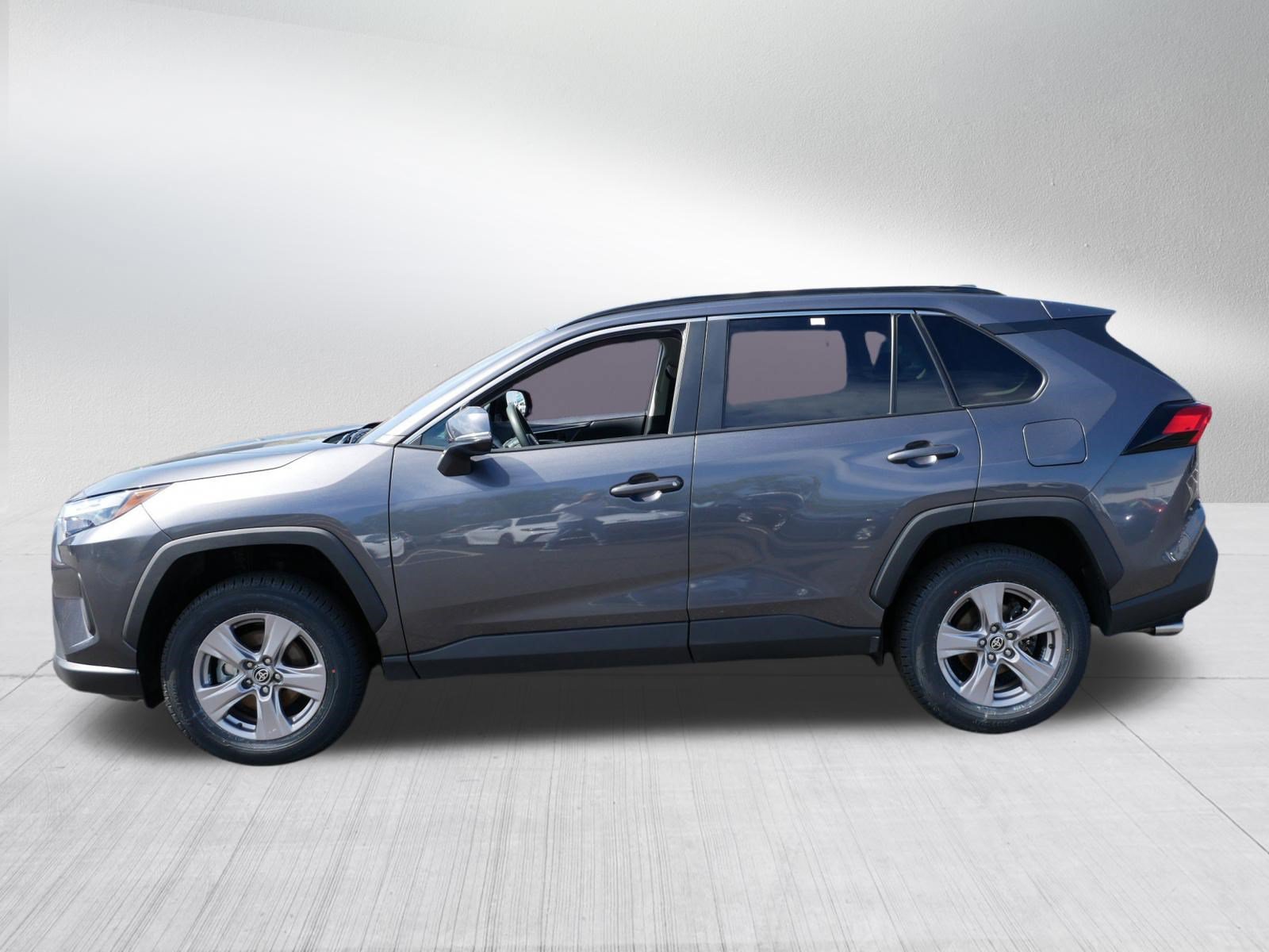 Certified 2025 Toyota RAV4 XLE AWD/4WD image 4