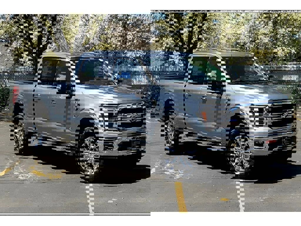 New 2025 Ford F150 Lariat w/ Equipment Group 501A Mid image 17