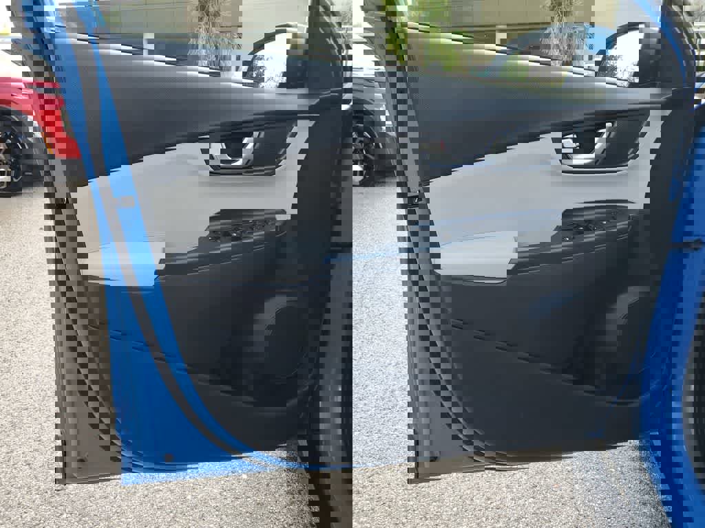 Used 2022 Hyundai Kona SEL w/ Convenience Package image 16