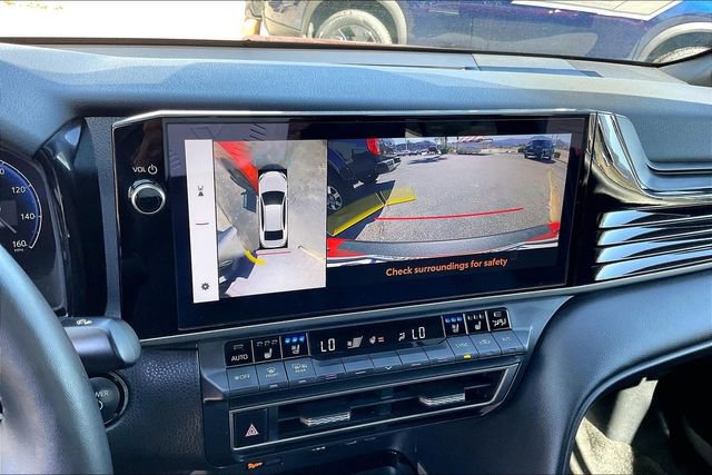 Used 2025 Toyota Camry XSE w/ Premium Plus Package image 21